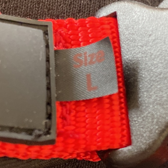 NWOT Dog no pull training harness size Large red and black - Picture 6 of 9